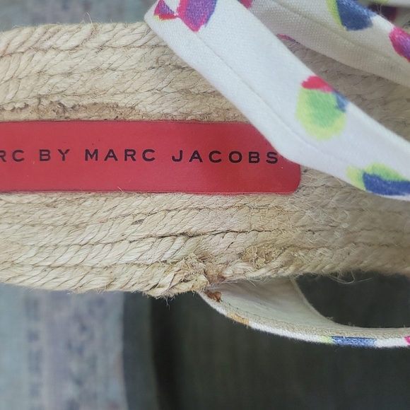 MARC JACOBS JUTE WEDGE SANDALS - Picture 3 of 12